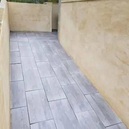 Апартаменты Millstone 1, Two Bed + Shared Pool