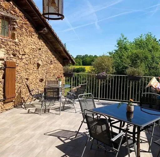 Millstone 1, Two Bed + Shared Pool Apartment