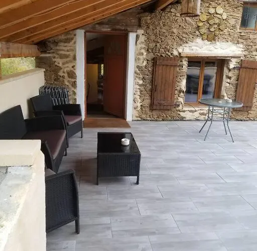 Millstone 1, Two Bed + Shared Pool Chassenon