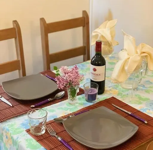 Appartement Millstone 1, Two Bed + Shared Pool *